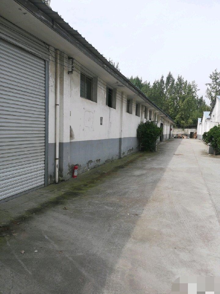 独院！厂库出租3000平（可分割）